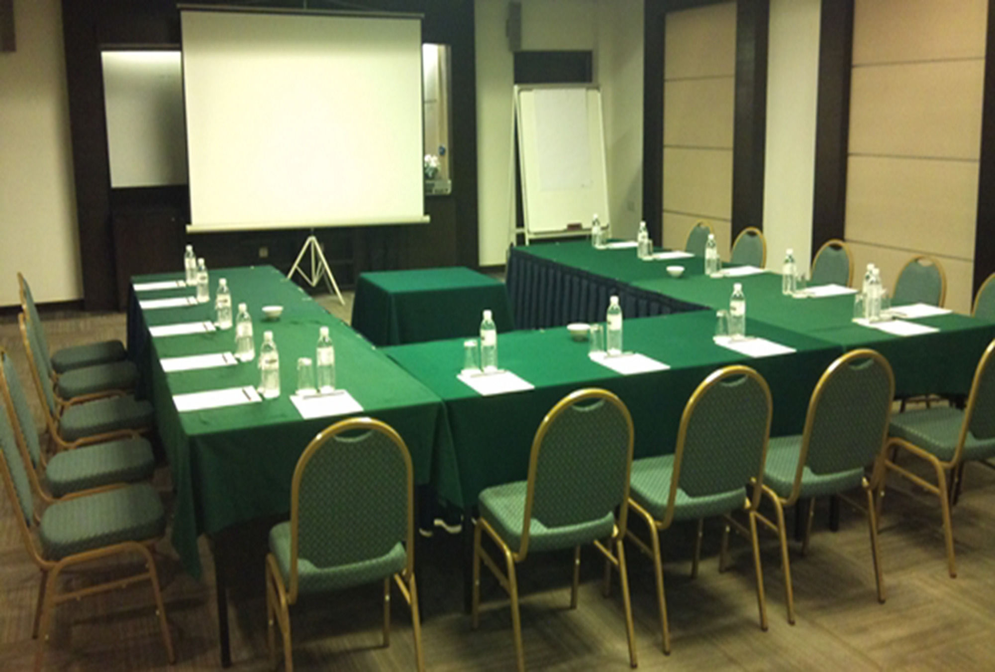Espira Sri Petaling Hotell Kuala Lumpur Eksteriør bilde